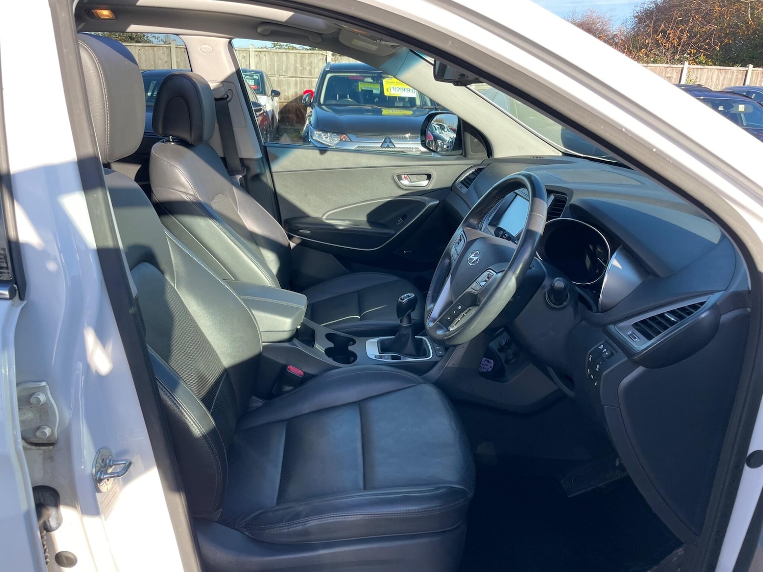 Used Hyundai Santa Fe 2017 for sale - 77501840: Photo 23