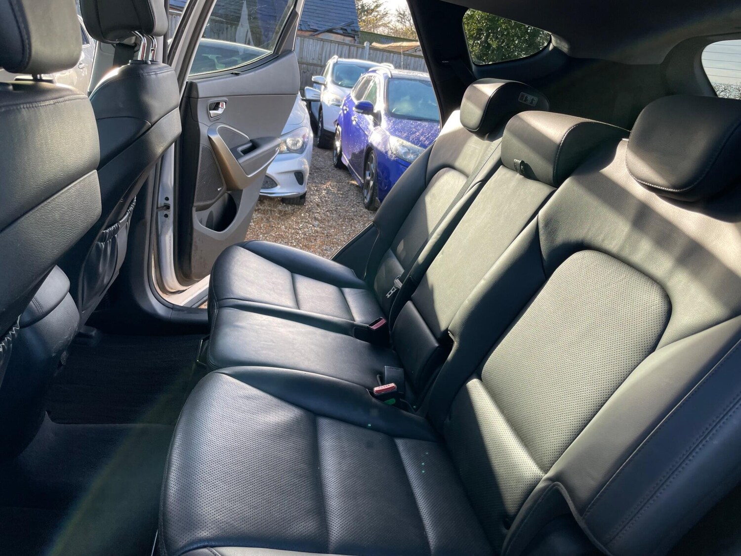 Used Hyundai Santa Fe 2017 for sale - 77501840: Photo 43