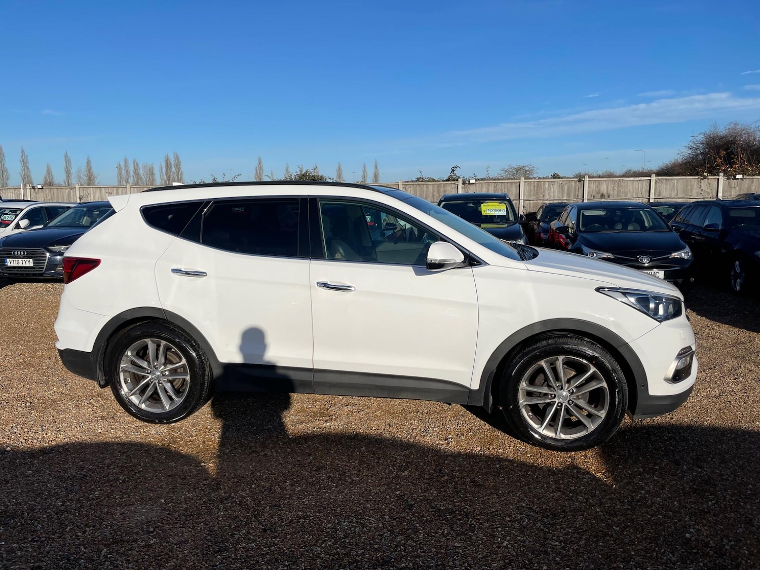 Used Hyundai Santa Fe 2017 for sale - 77501840: Photo 5