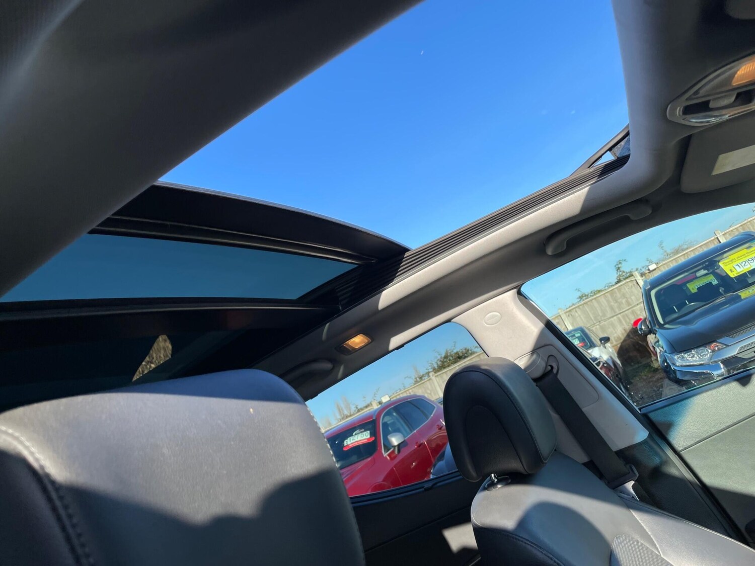 Used Hyundai Santa Fe 2017 for sale - 77501840: Photo 7