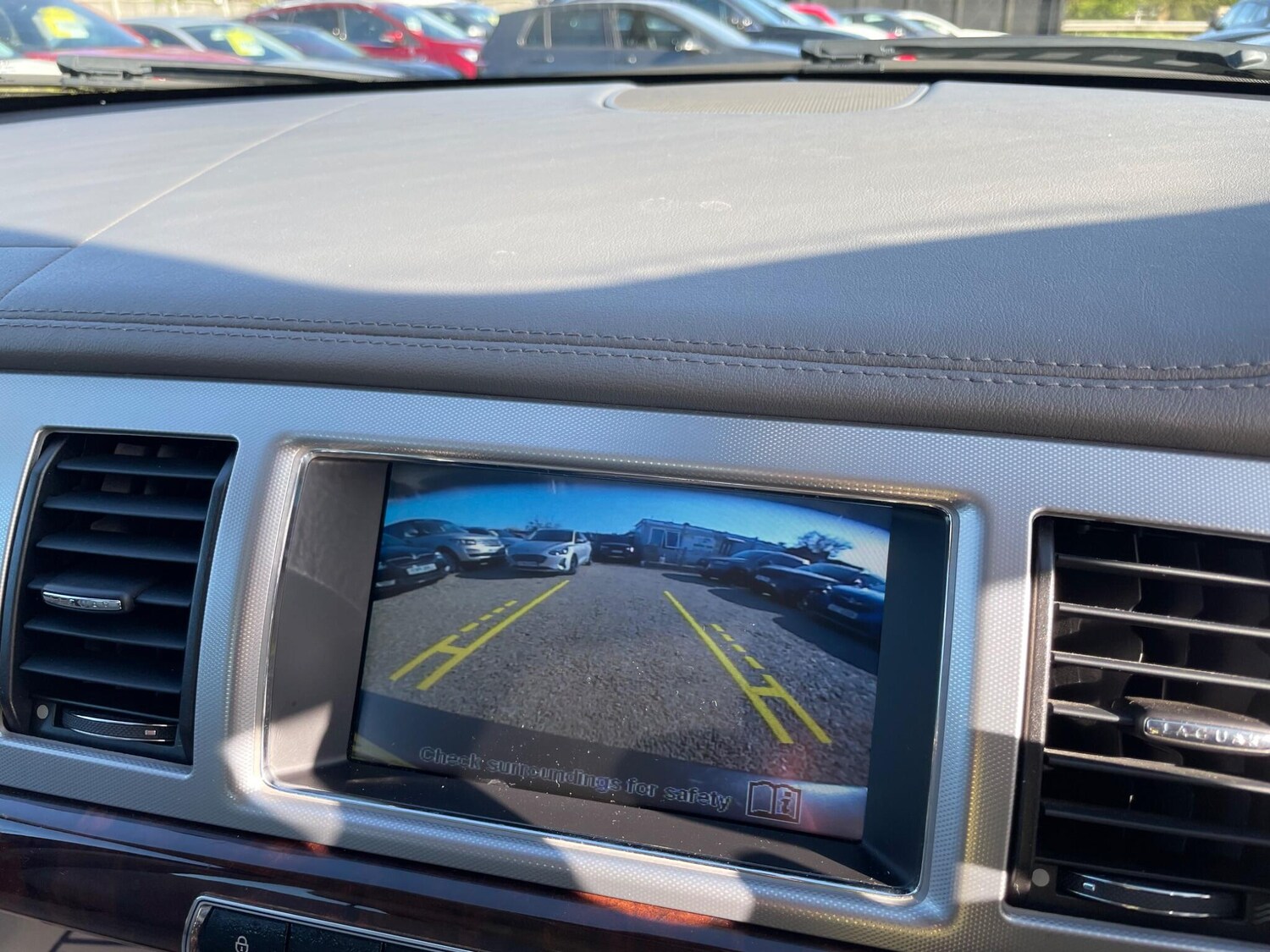 Used Jaguar XF 2013 for sale - 77940409: Photo 10