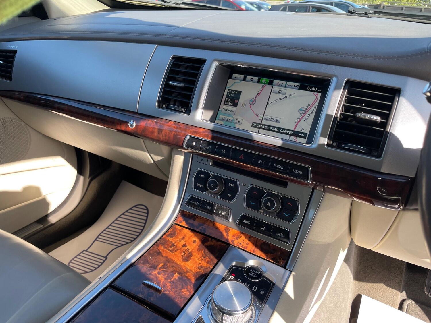 Used Jaguar XF 2013 for sale - 77940409: Photo 13