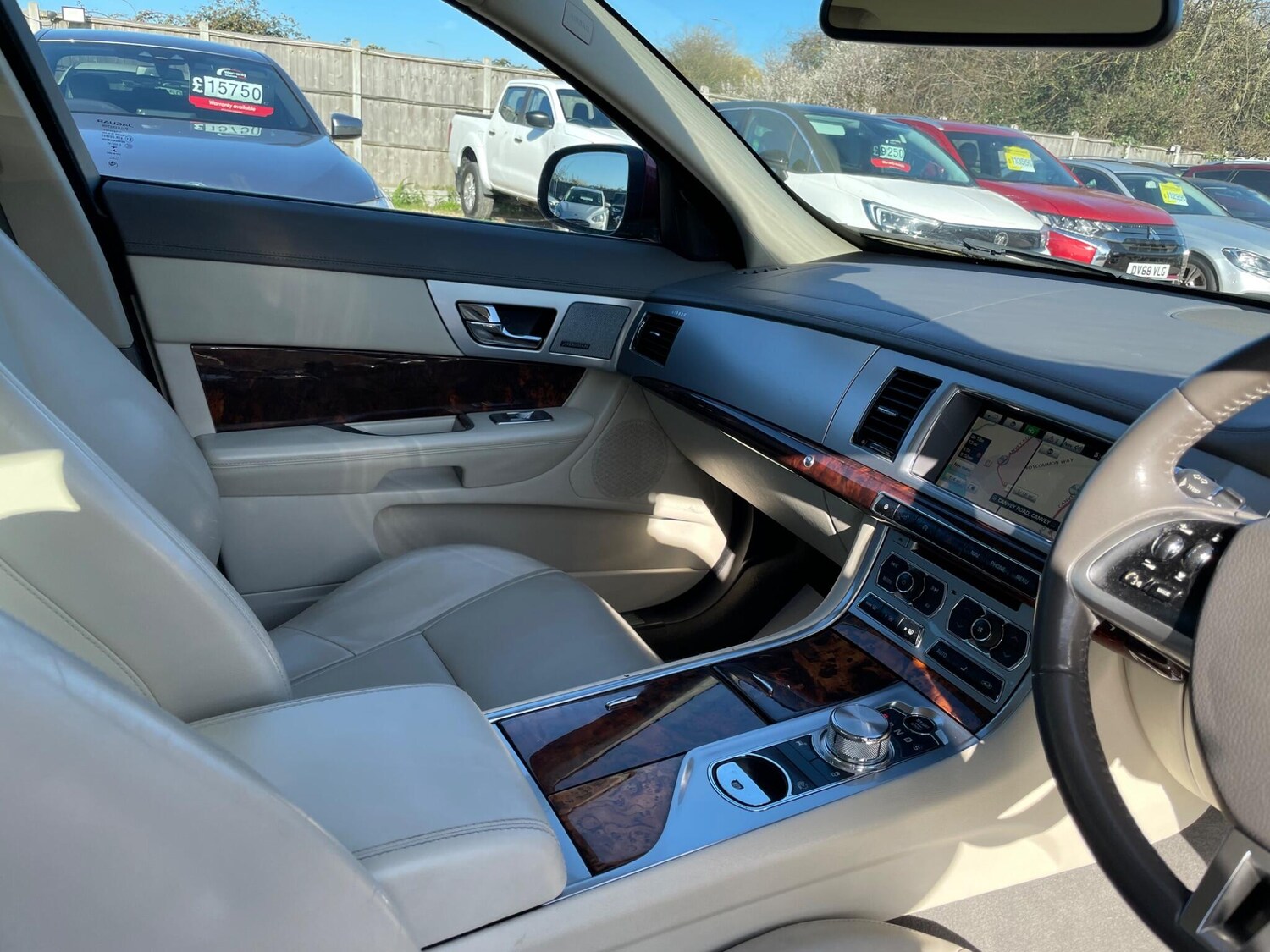 Used Jaguar XF 2013 for sale - 77940409: Photo 15