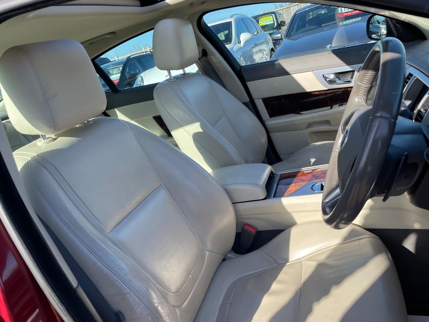 Used Jaguar XF 2013 for sale - 77940409: Photo 21