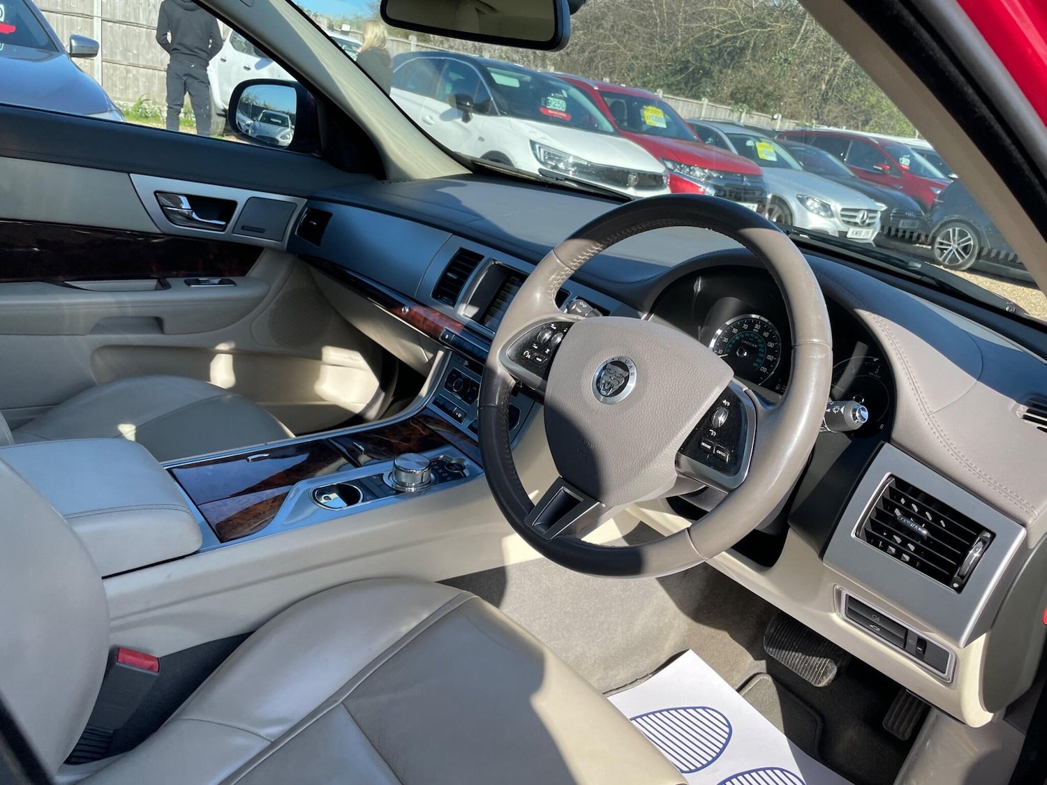 Used Jaguar XF 2013 for sale - 77940409: Photo 6