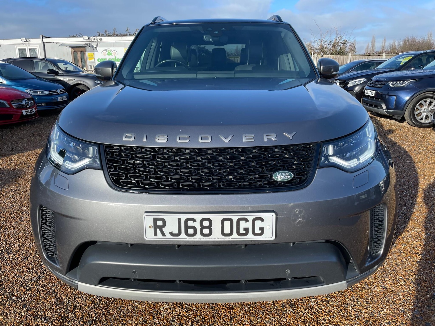Used Land Rover Discovery 2018 for sale - 77501775: Photo 2