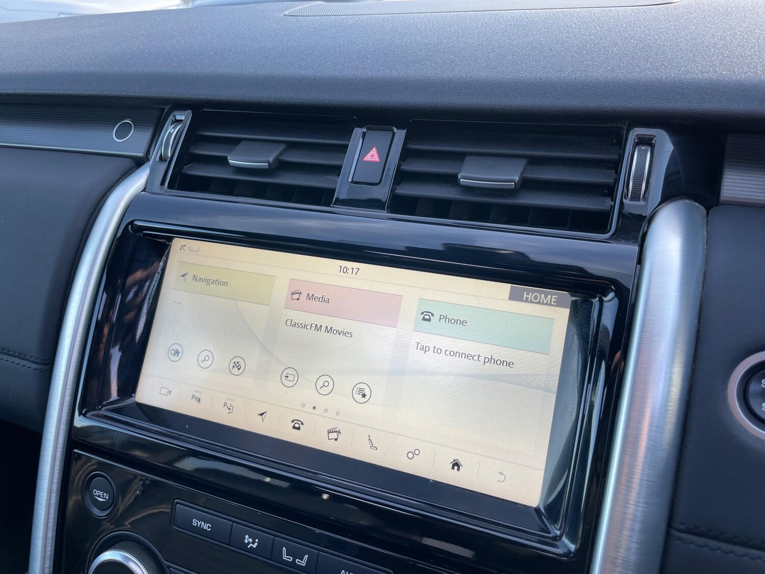 Used Land Rover Discovery 2018 for sale - 77501775: Photo 22