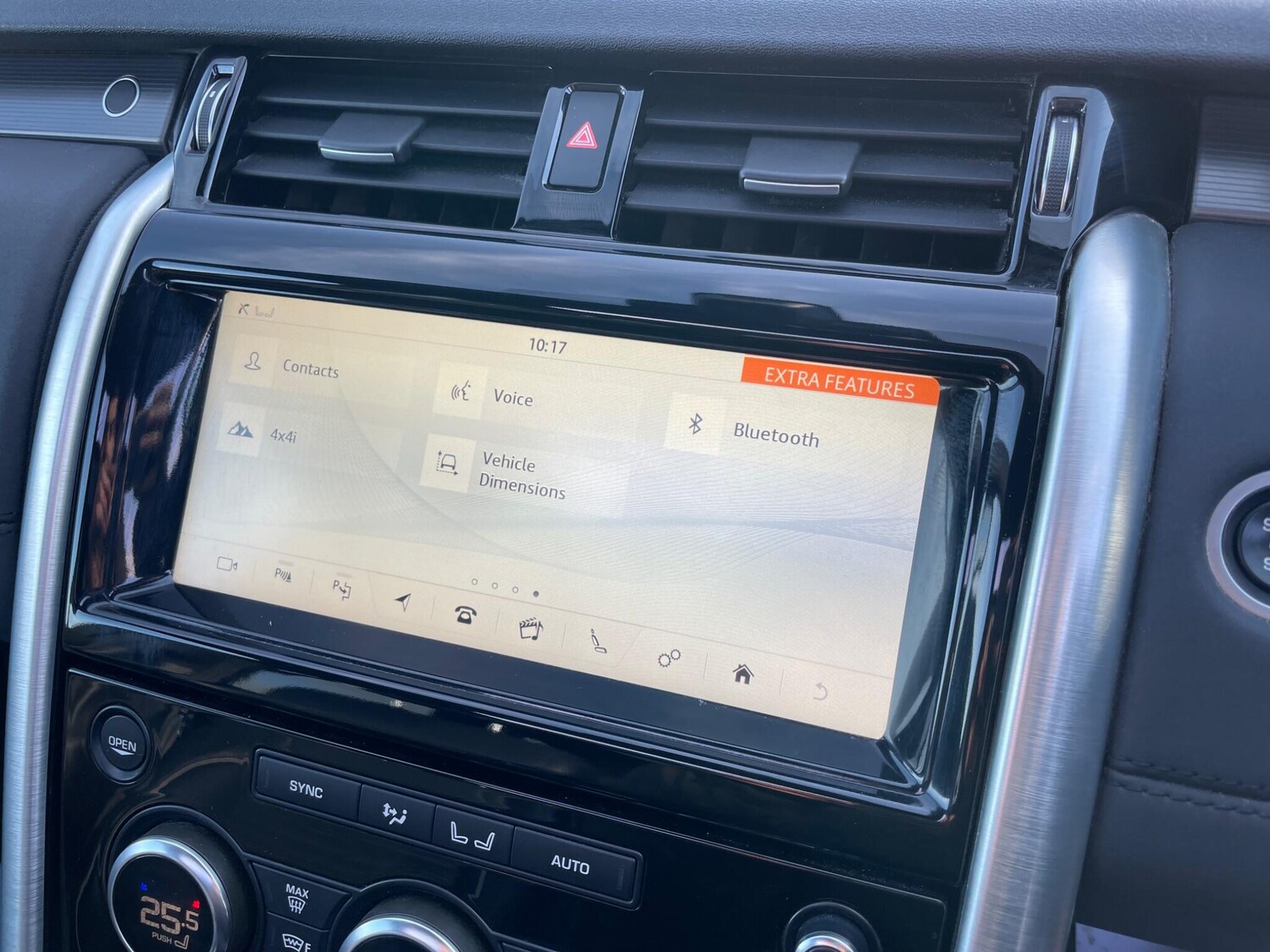 Used Land Rover Discovery 2018 for sale - 77501775: Photo 24