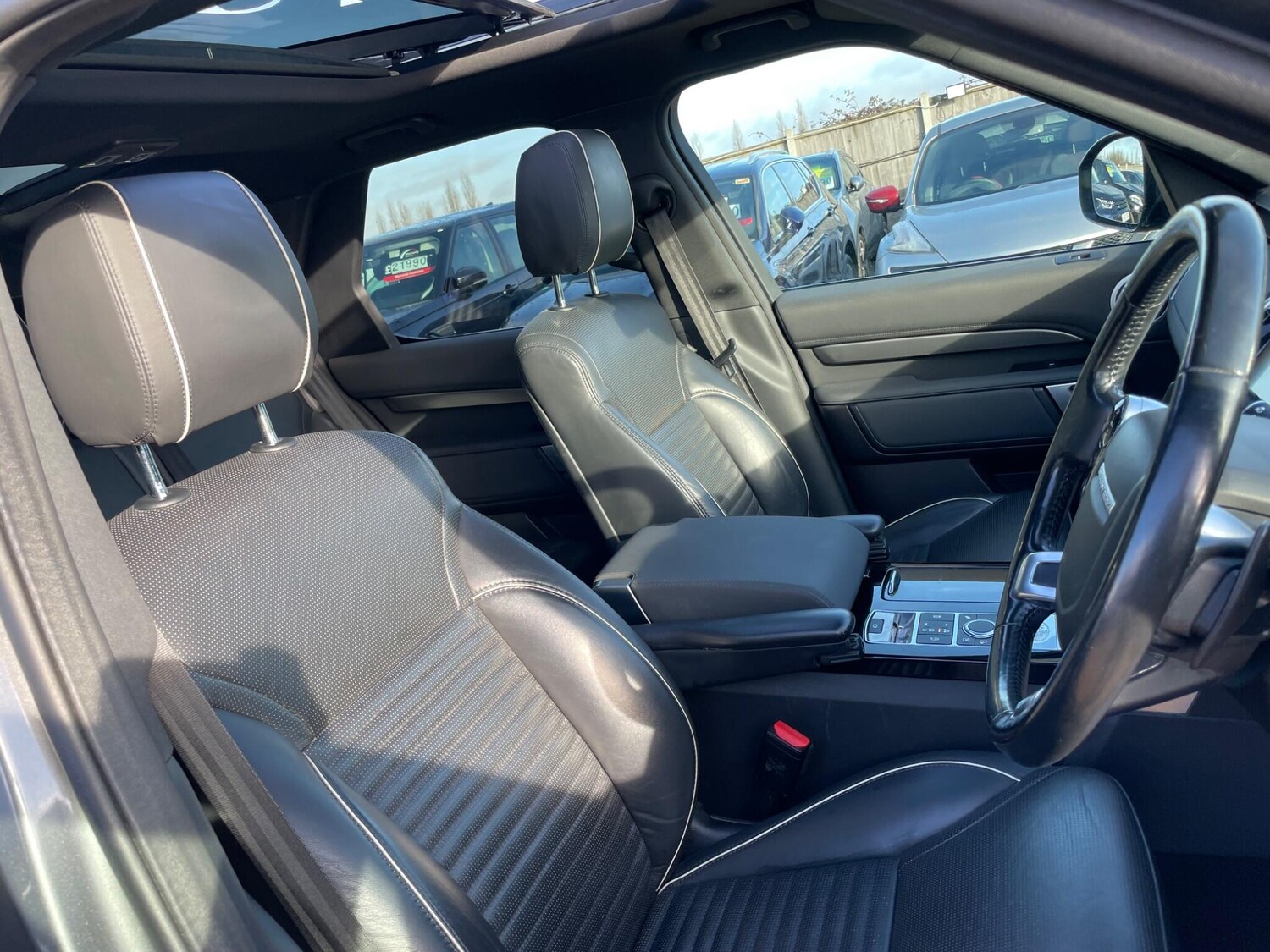 Used Land Rover Discovery 2018 for sale - 77501775: Photo 36