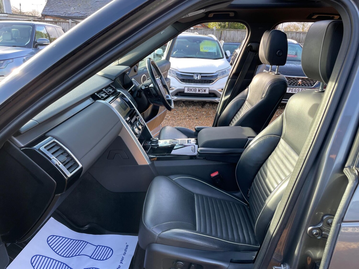 Used Land Rover Discovery 2018 for sale - 77501775: Photo 38