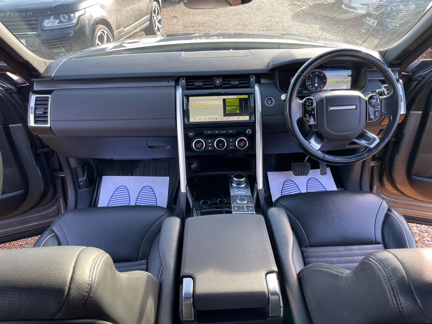 Used Land Rover Discovery 2018 for sale - 77501775: Photo 45