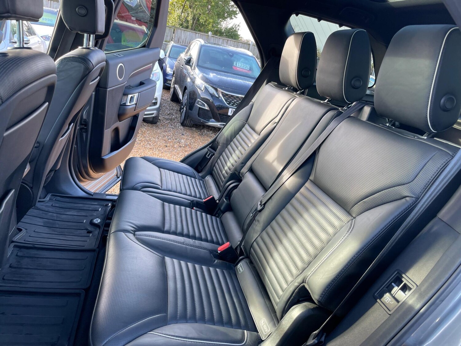 Used Land Rover Discovery 2018 for sale - 77501775: Photo 53