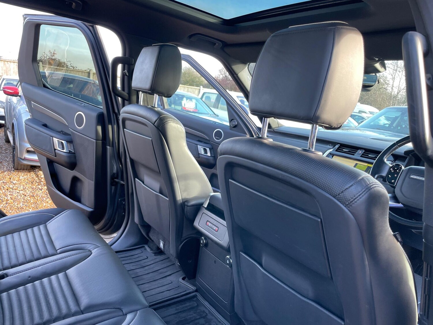 Used Land Rover Discovery 2018 for sale - 77501775: Photo 57