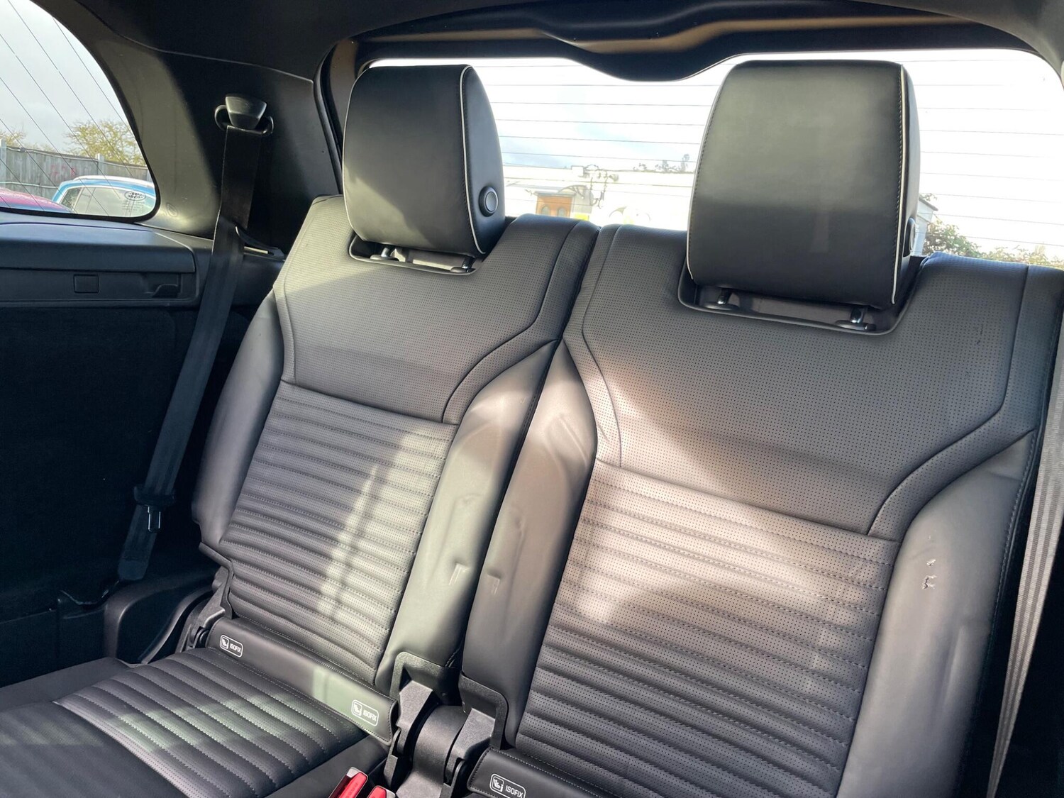 Used Land Rover Discovery 2018 for sale - 77501775: Photo 66