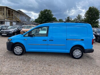 Used Volkswagen Caddy Maxi 2017 for sale - 78855437: Photo