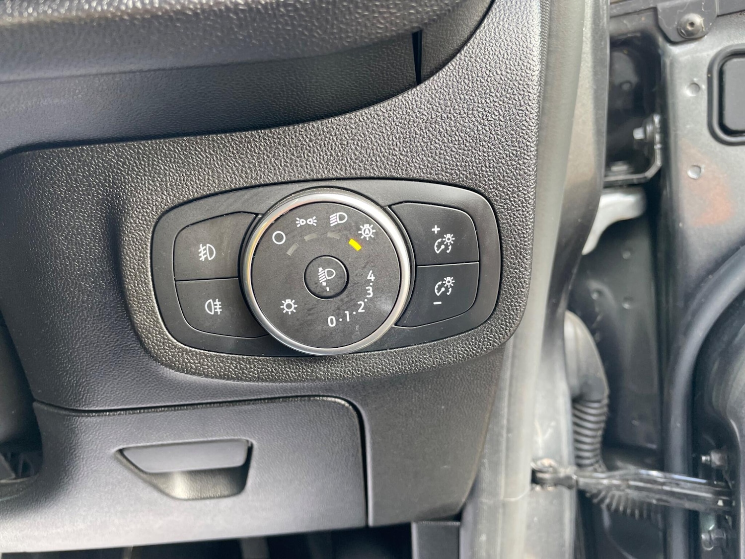 Used Ford Fiesta 2017 for sale - 78184252: Photo 11