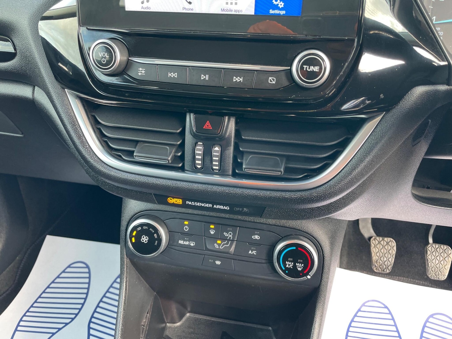 Used Ford Fiesta 2017 for sale - 78184252: Photo 16