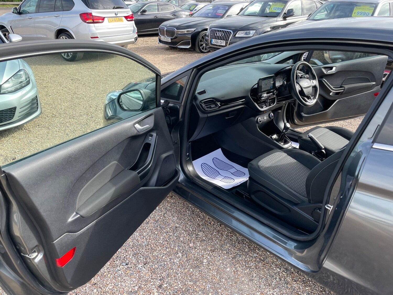 Used Ford Fiesta 2017 for sale - 78184252: Photo 24