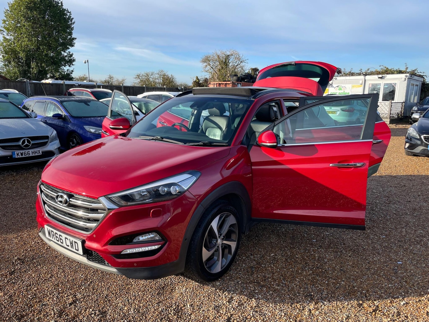 Used Hyundai TUCSON 2016 for sale - 77501817: Photo 61