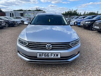 Used Volkswagen Passat 2016 for sale - 79793745: Photo