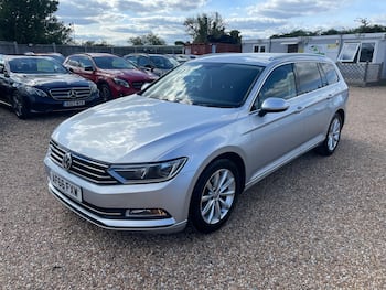 Used Volkswagen Passat 2016 for sale - 79793745: Photo