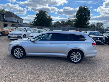 Used Volkswagen Passat 2016 for sale - 79793745: Photo