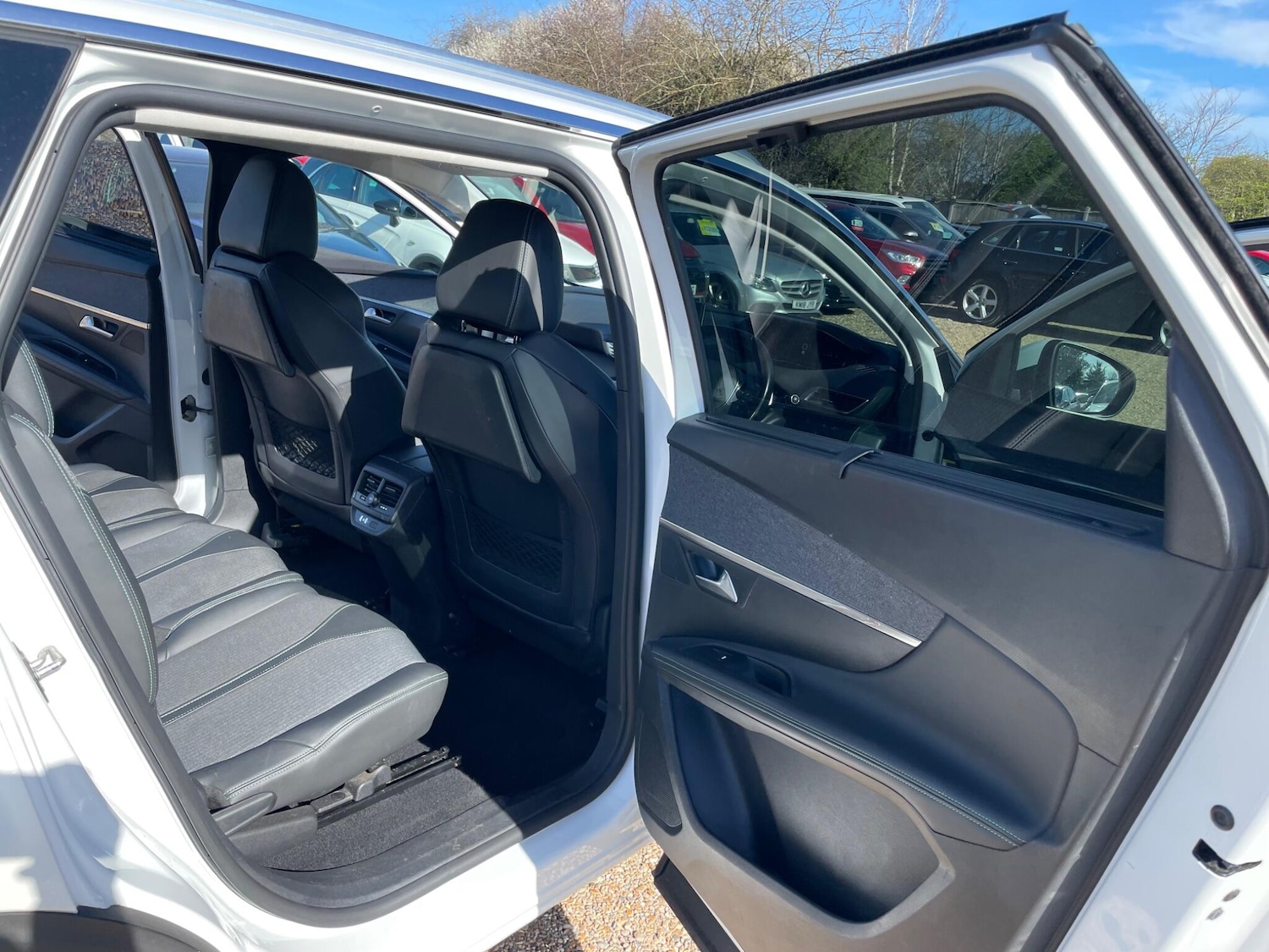 Used Peugeot 5008 2021 for sale - 77926071: Photo 42