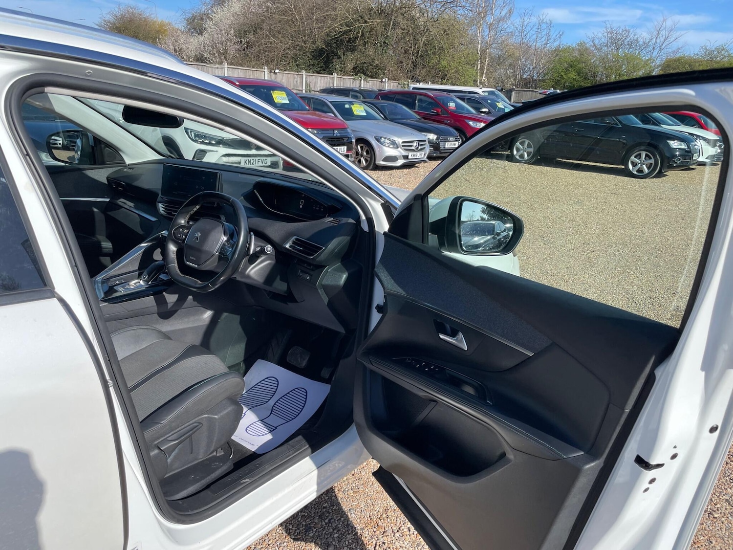 Used Peugeot 5008 2021 for sale - 77926071: Photo 9