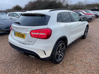 Used Mercedes-Benz GLA 2015 for sale - 77670613: Photo