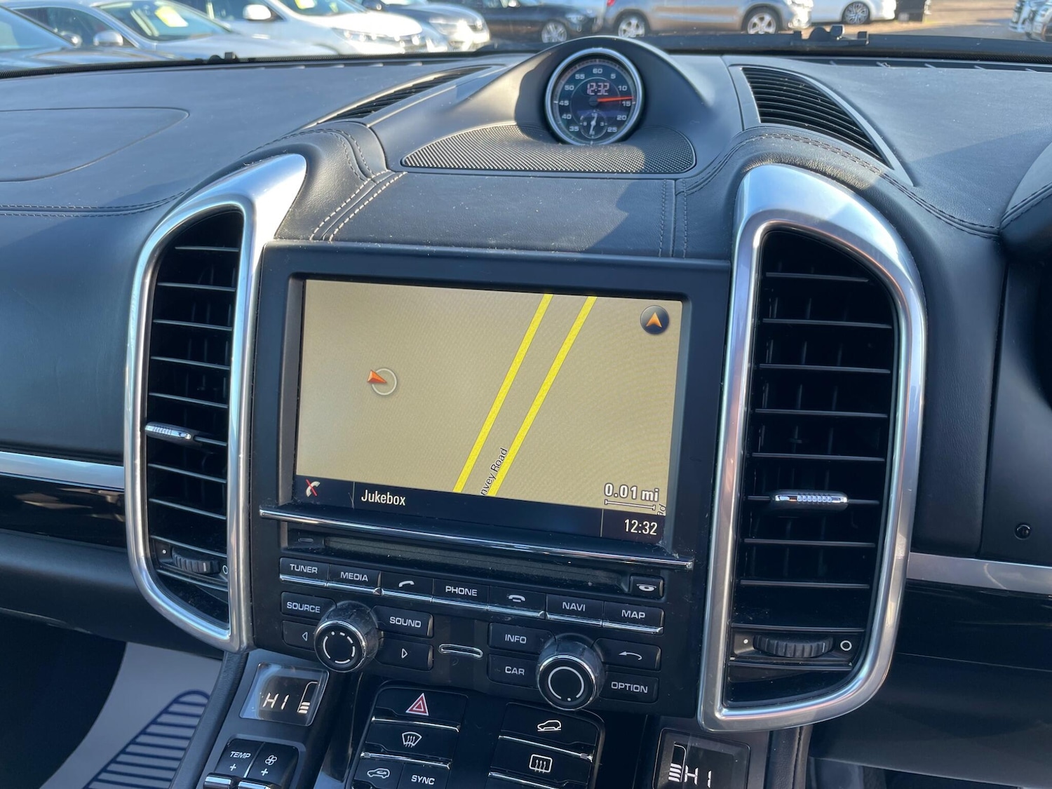 Used Porsche Cayenne 2013 for sale - 77501779: Photo 21