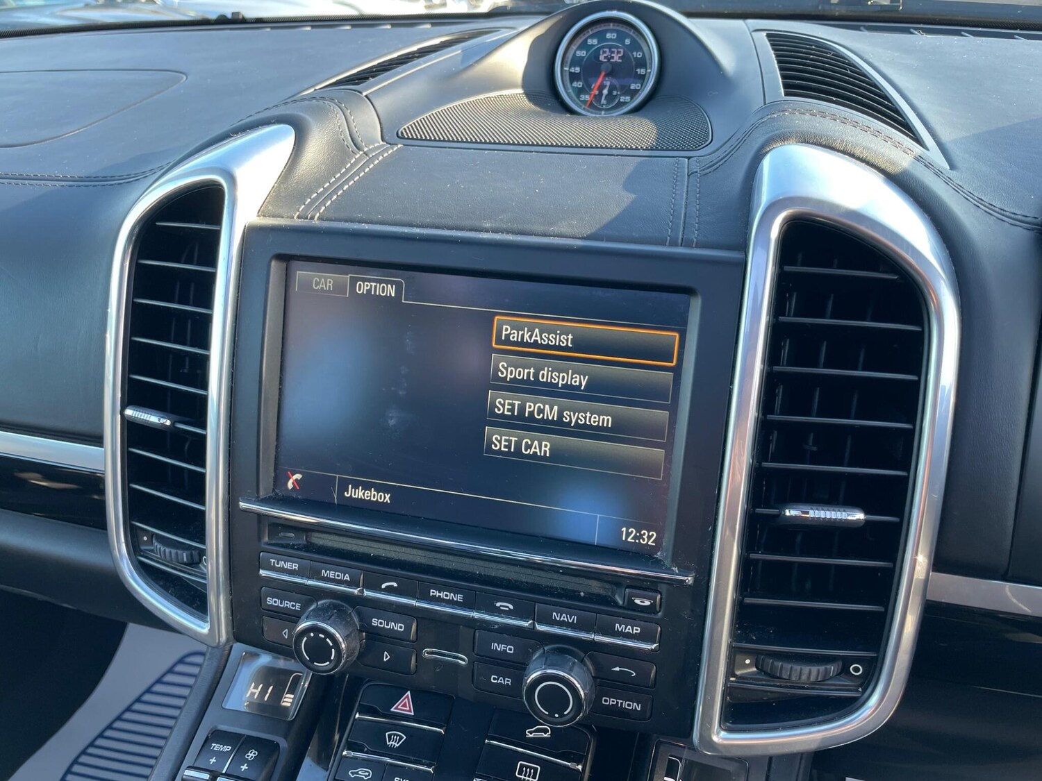 Used Porsche Cayenne 2013 for sale - 77501779: Photo 23