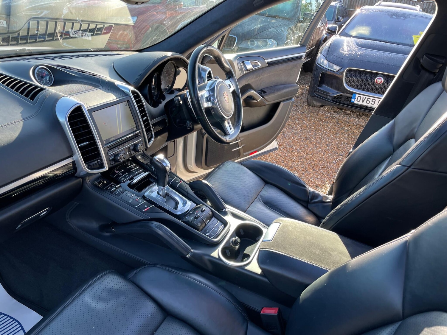 Used Porsche Cayenne 2013 for sale - 77501779: Photo 39