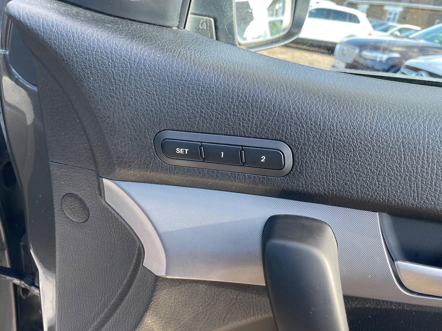 Used Kia Sorento 2015 for sale - 77511346: Photo 11