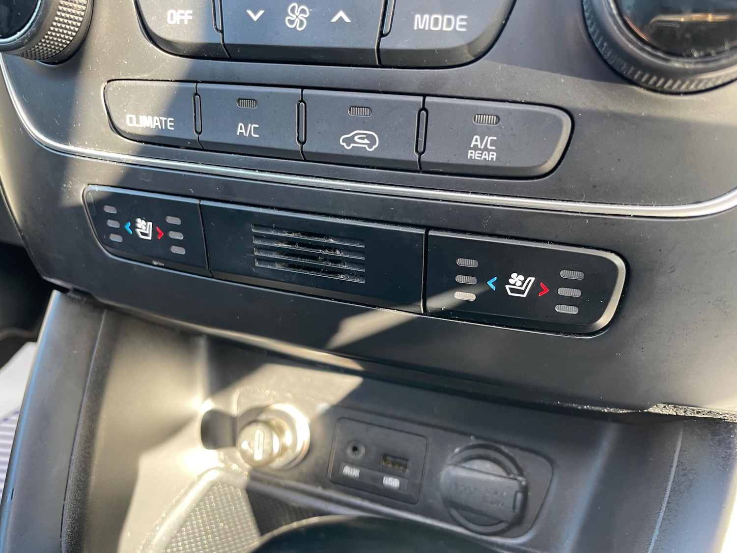 Used Kia Sorento 2015 for sale - 77511346: Photo 21