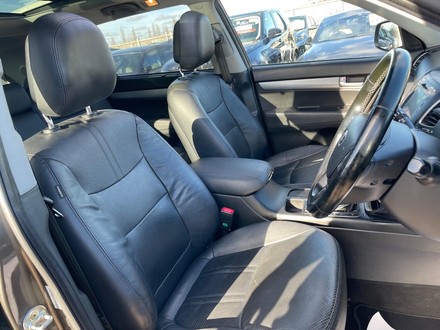 Used Kia Sorento 2015 for sale - 77511346: Photo 29