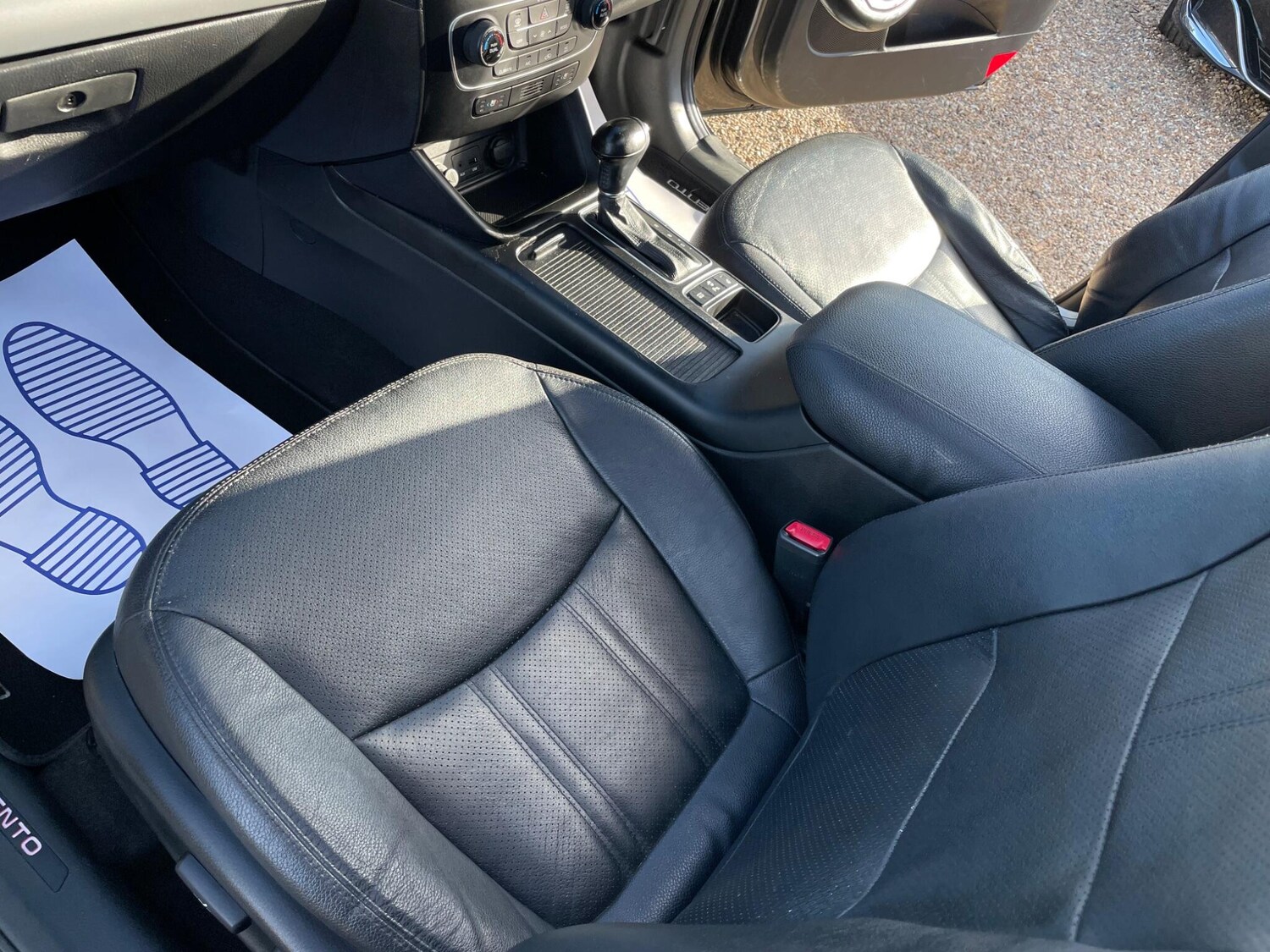 Used Kia Sorento 2015 for sale - 77511346: Photo 34