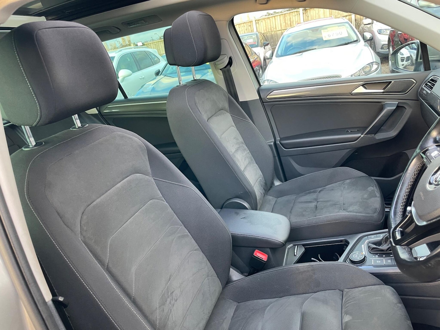 Used Volkswagen Tiguan 2017 for sale - 77501828: Photo 28