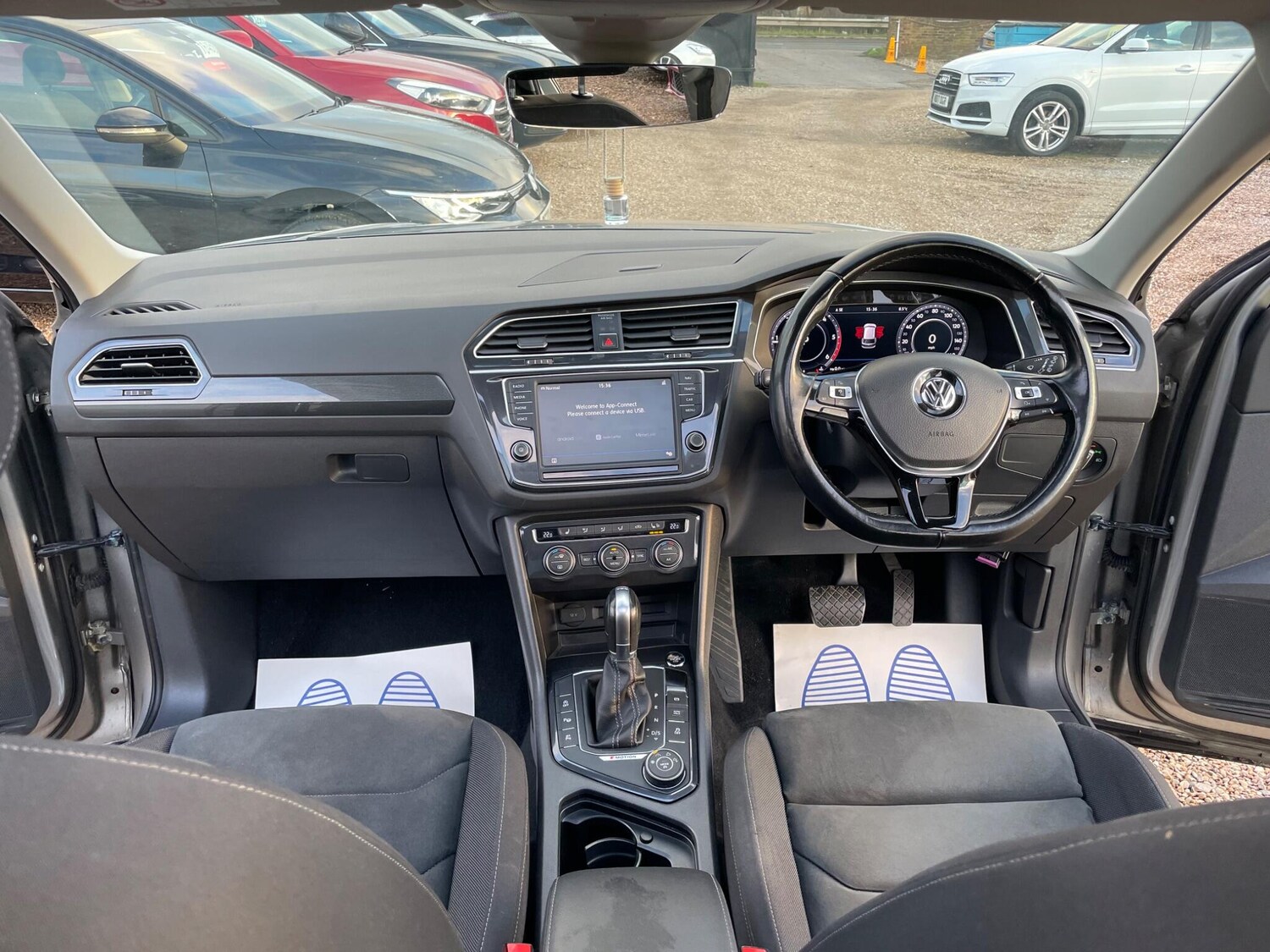 Used Volkswagen Tiguan 2017 for sale - 77501828: Photo 36