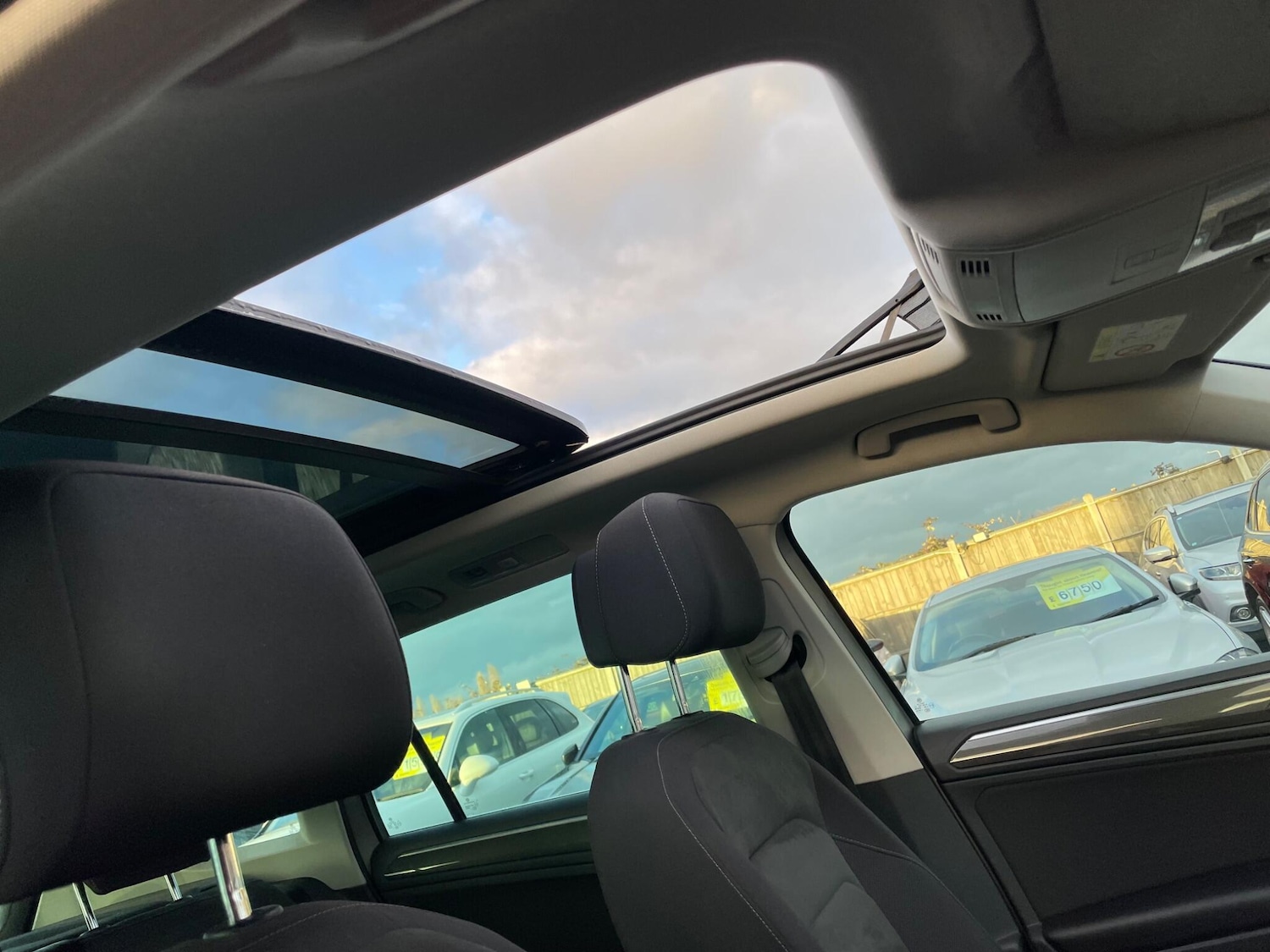 Used Volkswagen Tiguan 2017 for sale - 77501828: Photo 8