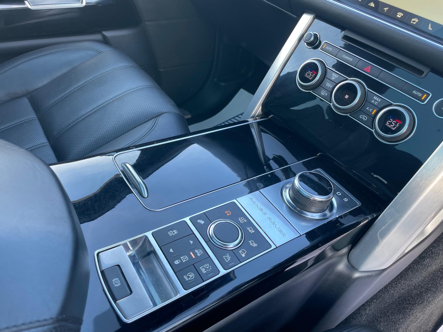 Used Land Rover Range Rover 2017 for sale - 78019288: Photo 29