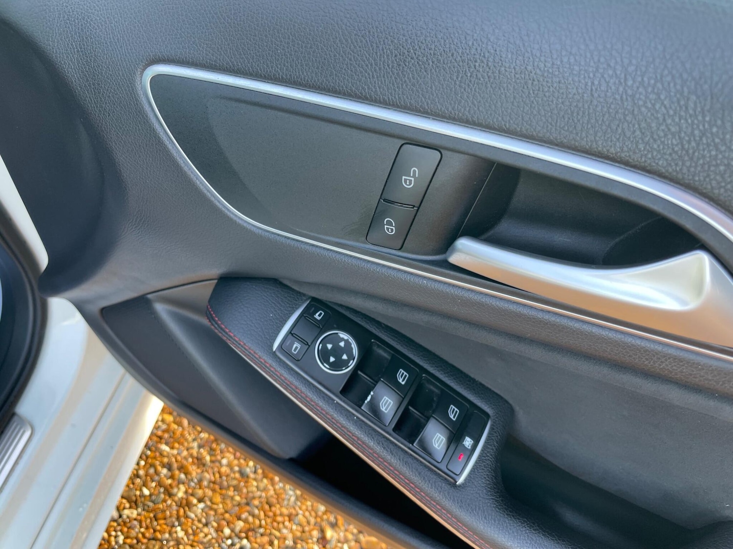 Used Mercedes-Benz A-Class 2015 for sale - 77501767: Photo 12