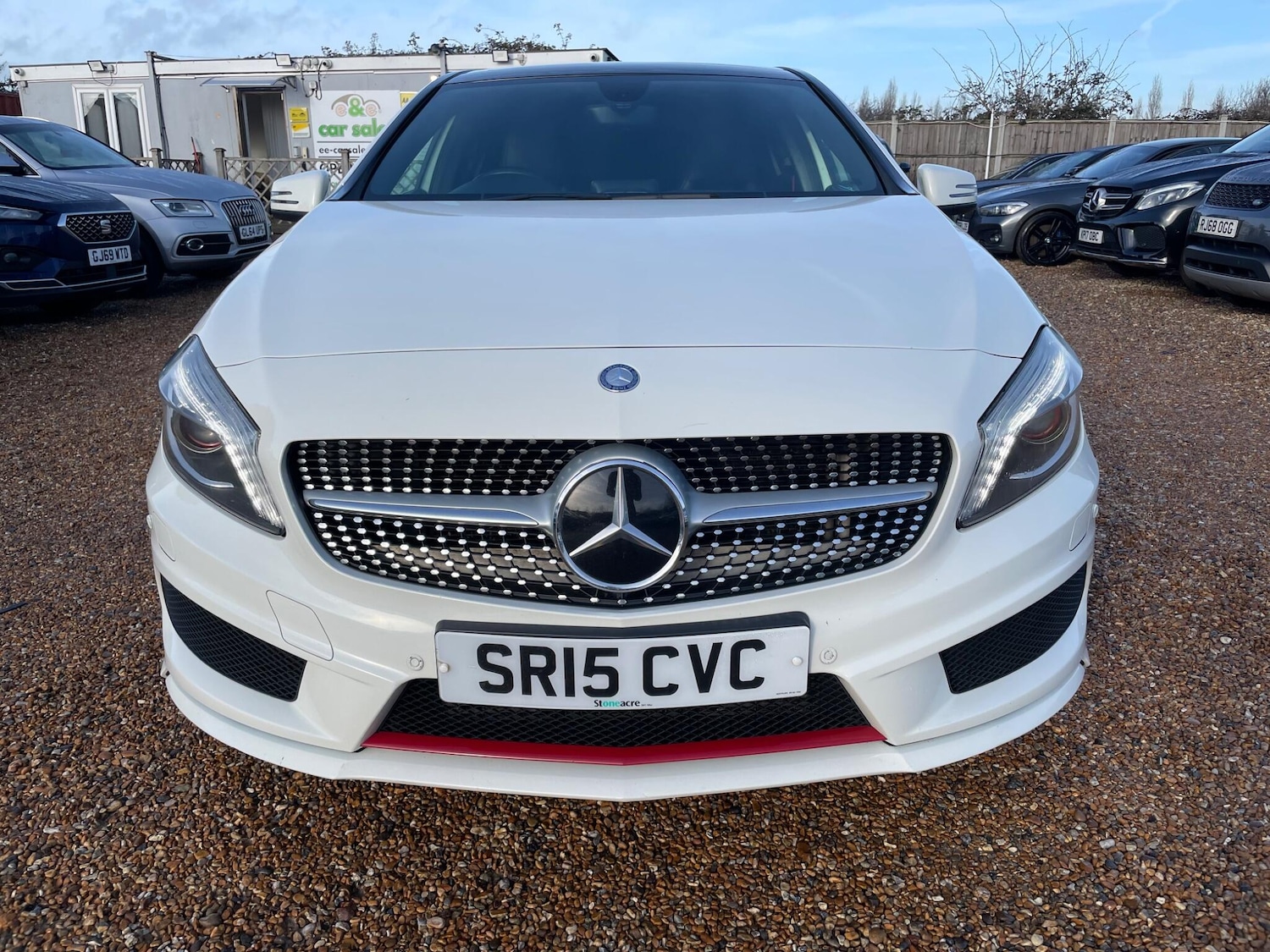 Used Mercedes-Benz A-Class 2015 for sale - 77501767: Photo 2