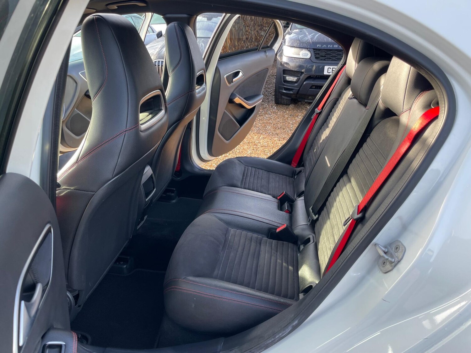 Used Mercedes-Benz A-Class 2015 for sale - 77501767: Photo 37