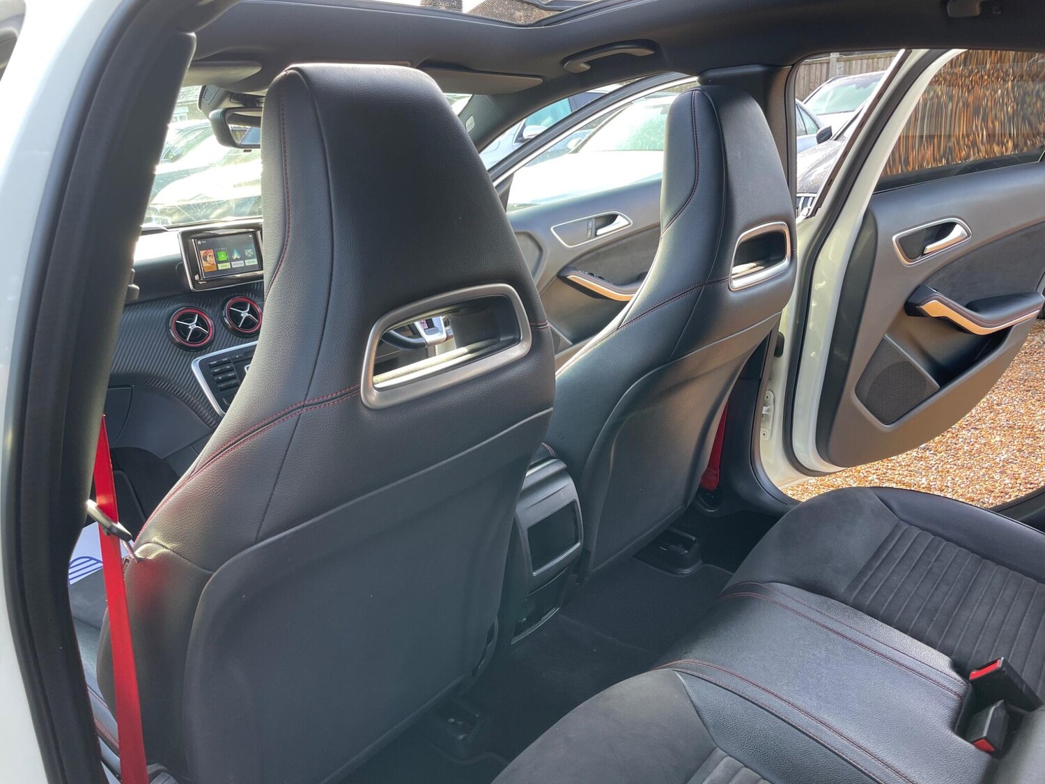 Used Mercedes-Benz A-Class 2015 for sale - 77501767: Photo 38