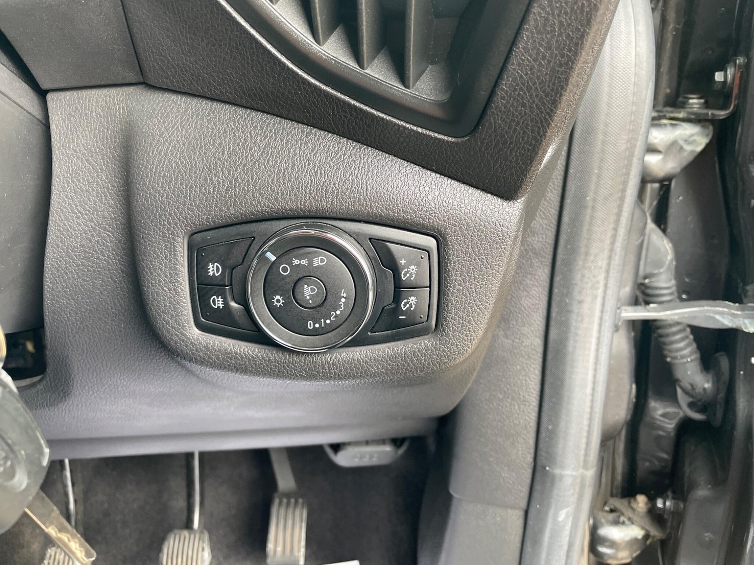 Used Ford Grand Tourneo Connect 2018 for sale - 78170106: Photo 12