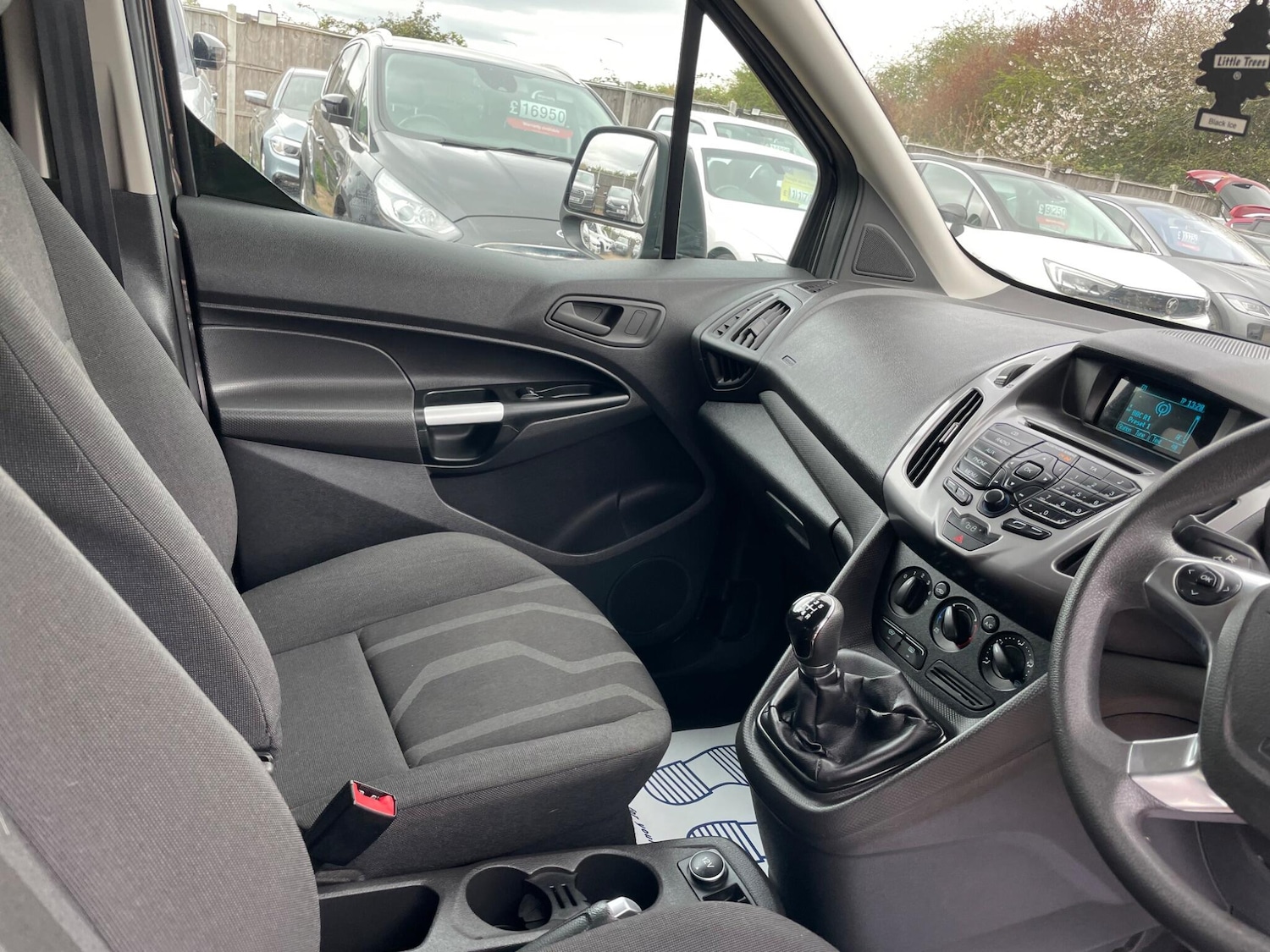 Used Ford Grand Tourneo Connect 2018 for sale - 78170106: Photo 20