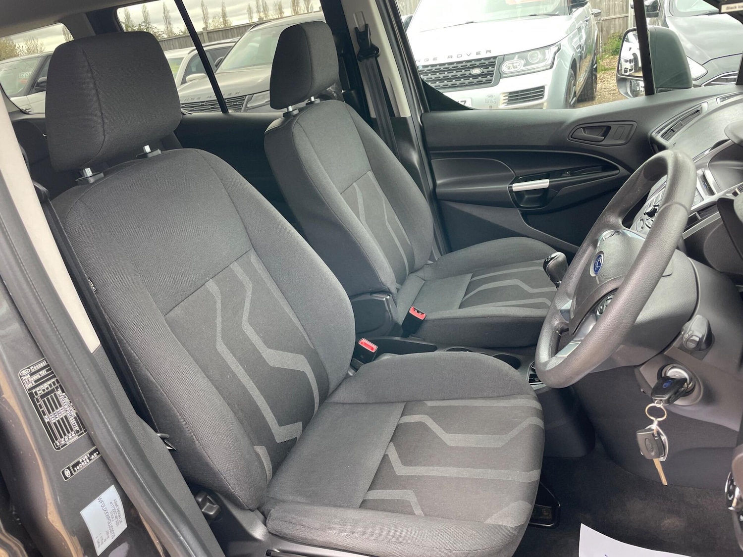 Used Ford Grand Tourneo Connect 2018 for sale - 78170106: Photo 24