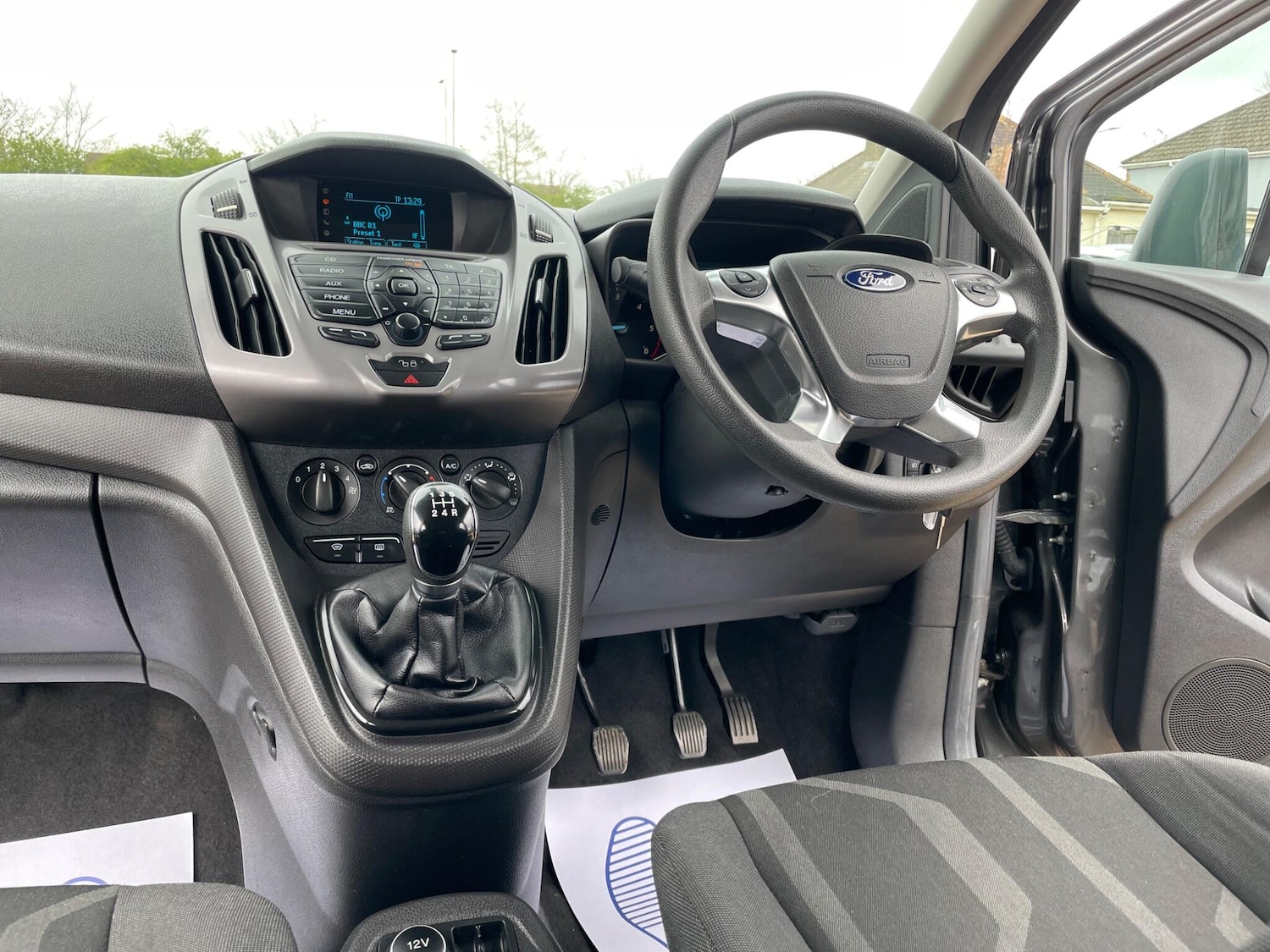 Used Ford Grand Tourneo Connect 2018 for sale - 78170106: Photo 32