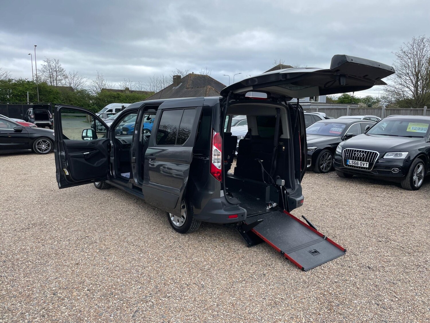 Used Ford Grand Tourneo Connect 2018 for sale - 78170106: Photo 49