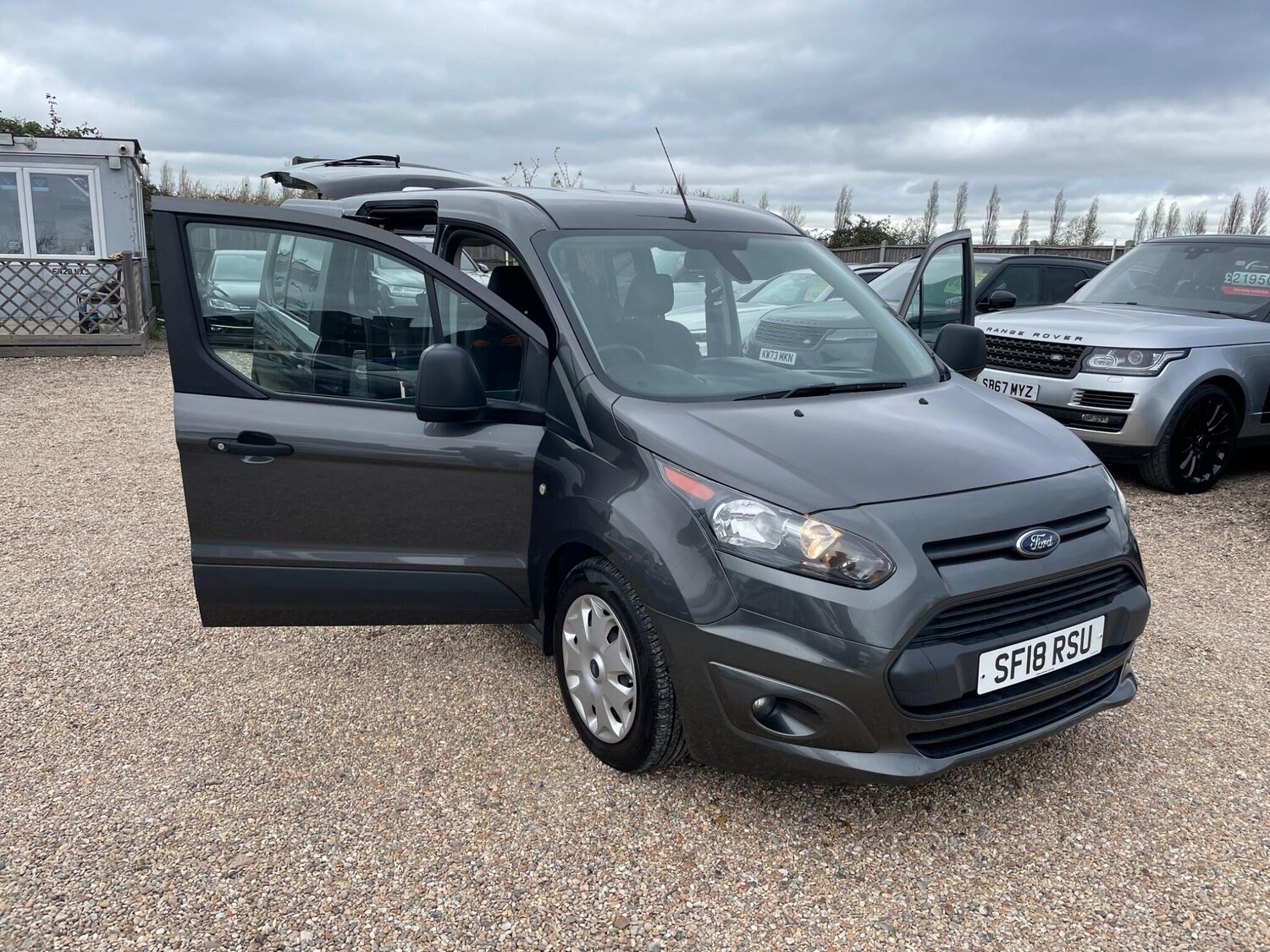 Used Ford Grand Tourneo Connect 2018 for sale - 78170106: Photo 52